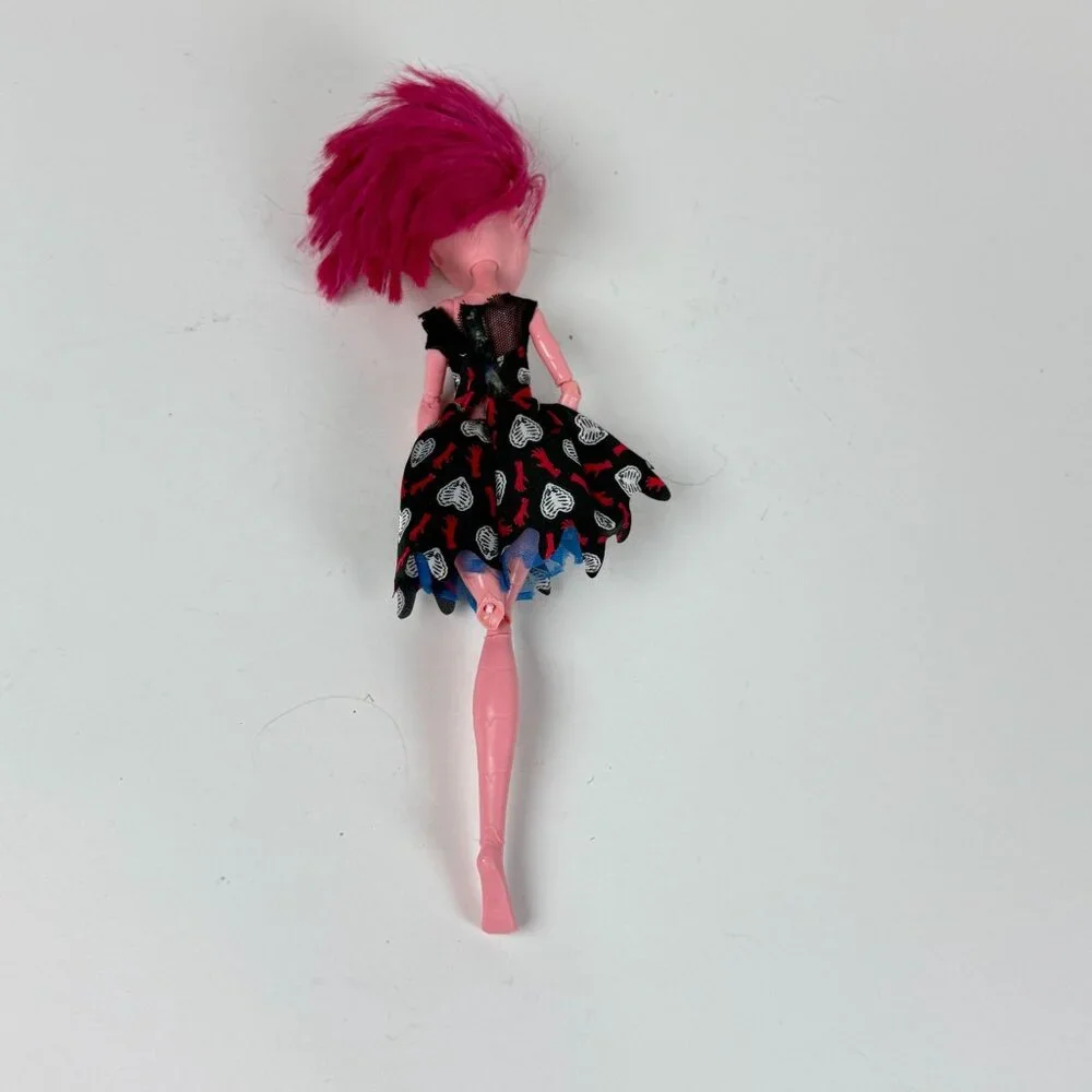 Monster High Doll Lot Of 4 Jinafire Ghouls Draculaura & Creepateria For Repair
